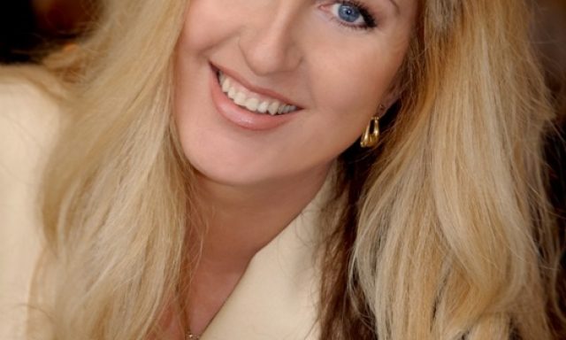 Sabrina Rucks – Die Hochzeits-Ja-Sagerin