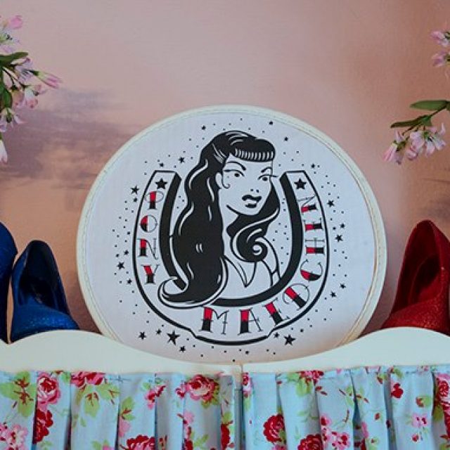 NEU im VERFÜHRER Guide: Pony Maedchen Clothing