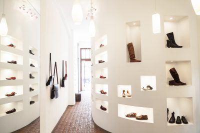 Trippen Gallery – Designerschuhe in Mitte