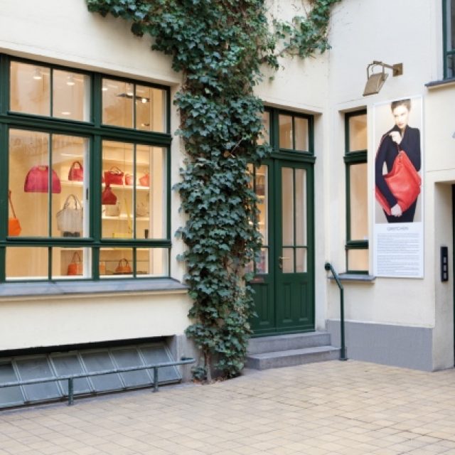 NEU im VERFÜHRER Guide: GRETCHEN Taschen